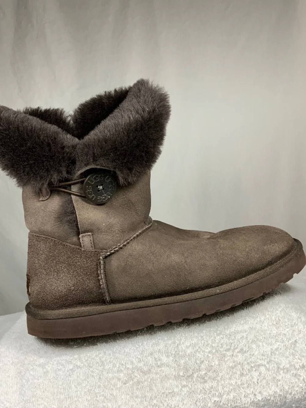 UGG Brown Baily Button Boot - Size 8